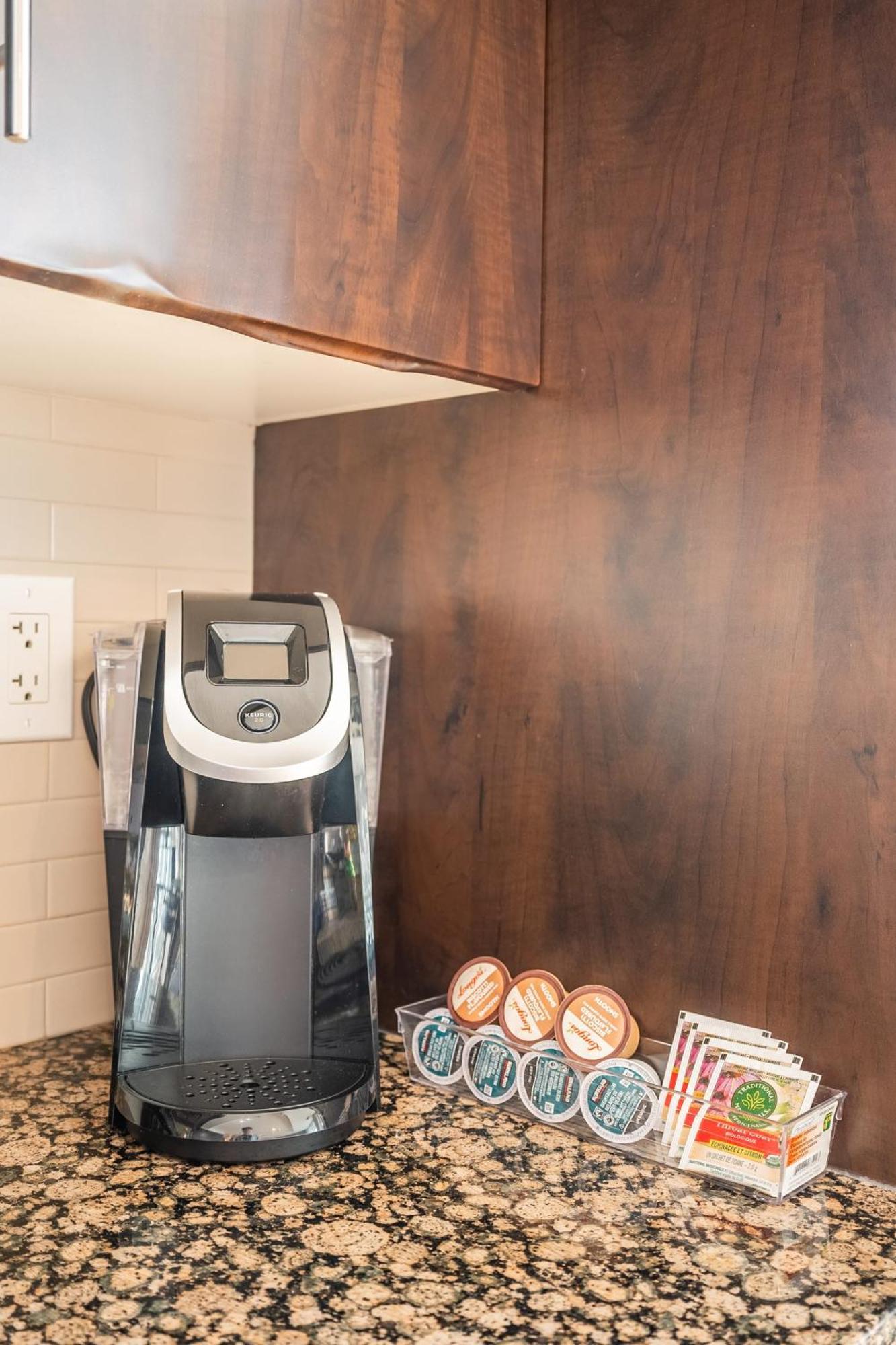 1Br Luxury Condo - Downtown Toronto Bagian luar foto