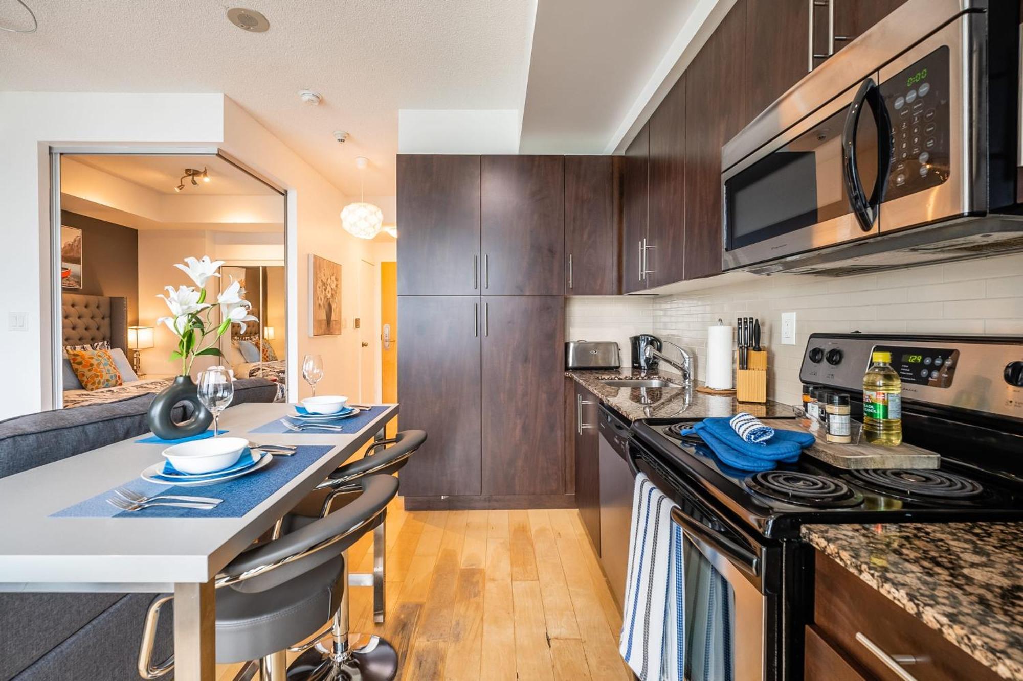 1Br Luxury Condo - Downtown Toronto Bagian luar foto